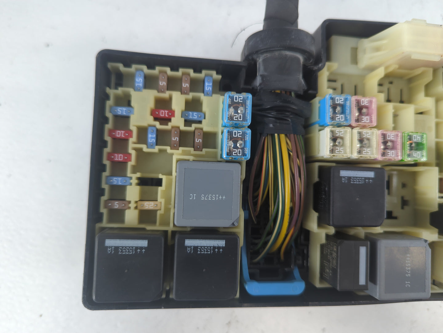 2013-2016 Ford Escape Fusebox Fuse Box Panel Relay Module P/N:AV6T-14A067-AD Fits Fits 2013 2014 2015 2016 OEM Used Auto Par