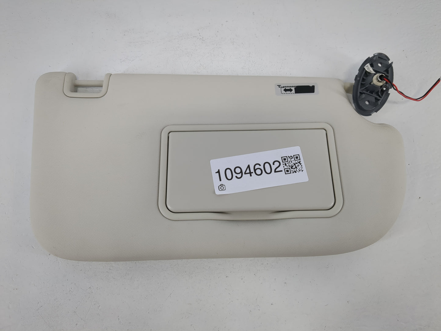 2013-2019 Ford Escape Sun Visor Shade Replacement Passenger Right Mirror Fits Fits 2013 2014 2015 2016 2017 2018 2019 OEM Us