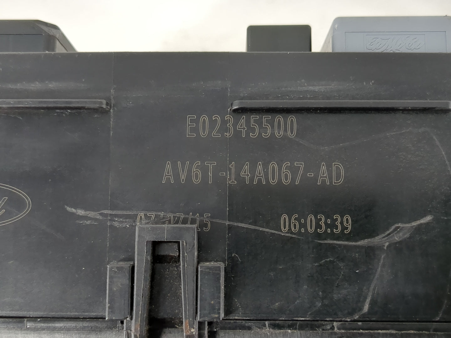 2013-2016 Ford Escape Fusebox Fuse Box Panel Relay Module P/N:AV6T-14A067-AD Fits Fits 2013 2014 2015 2016 OEM Used Auto Par