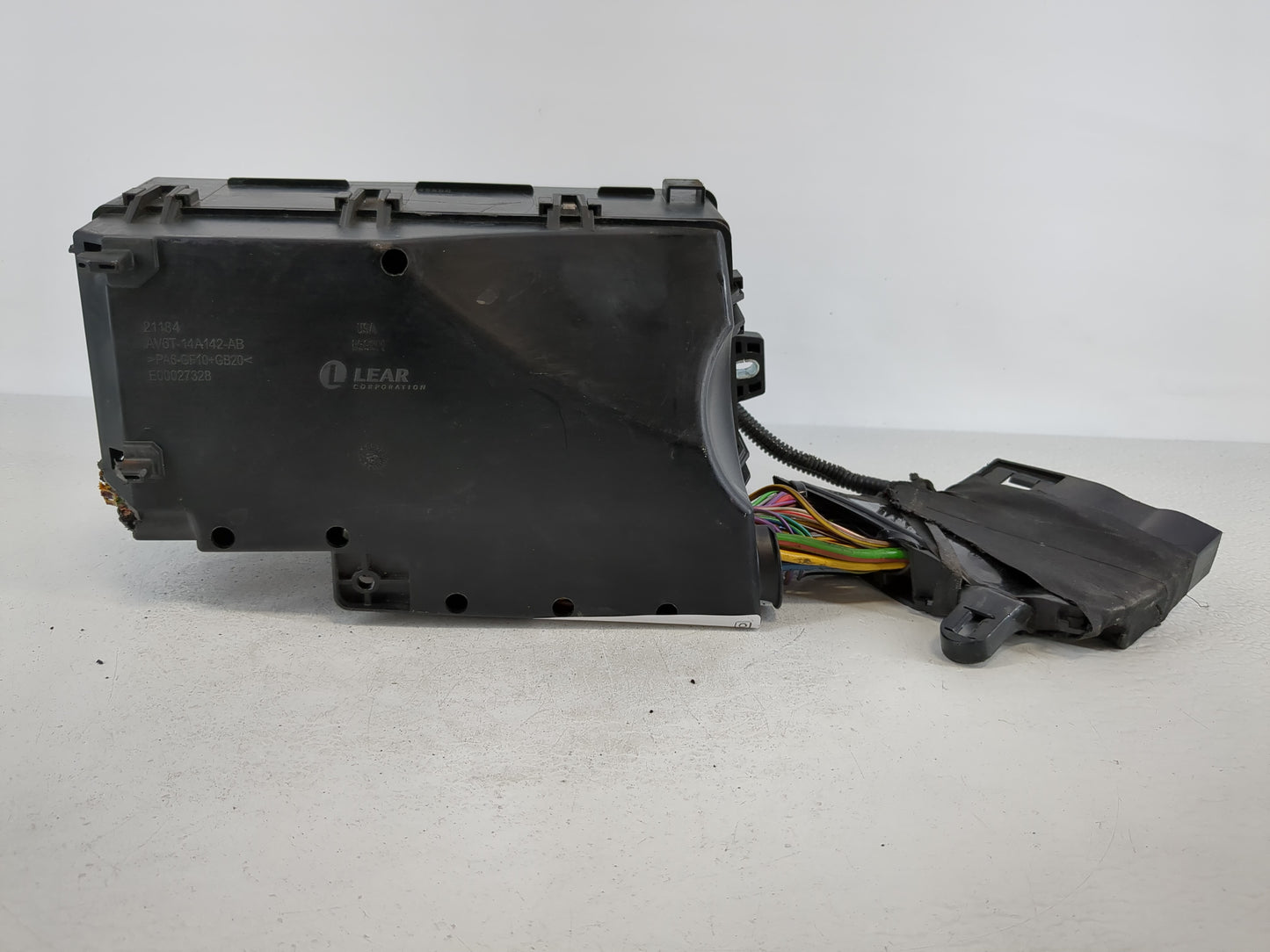 2013-2016 Ford Escape Fusebox Fuse Box Panel Relay Module P/N:AV6T-14A067-AD Fits Fits 2013 2014 2015 2016 OEM Used Auto Par