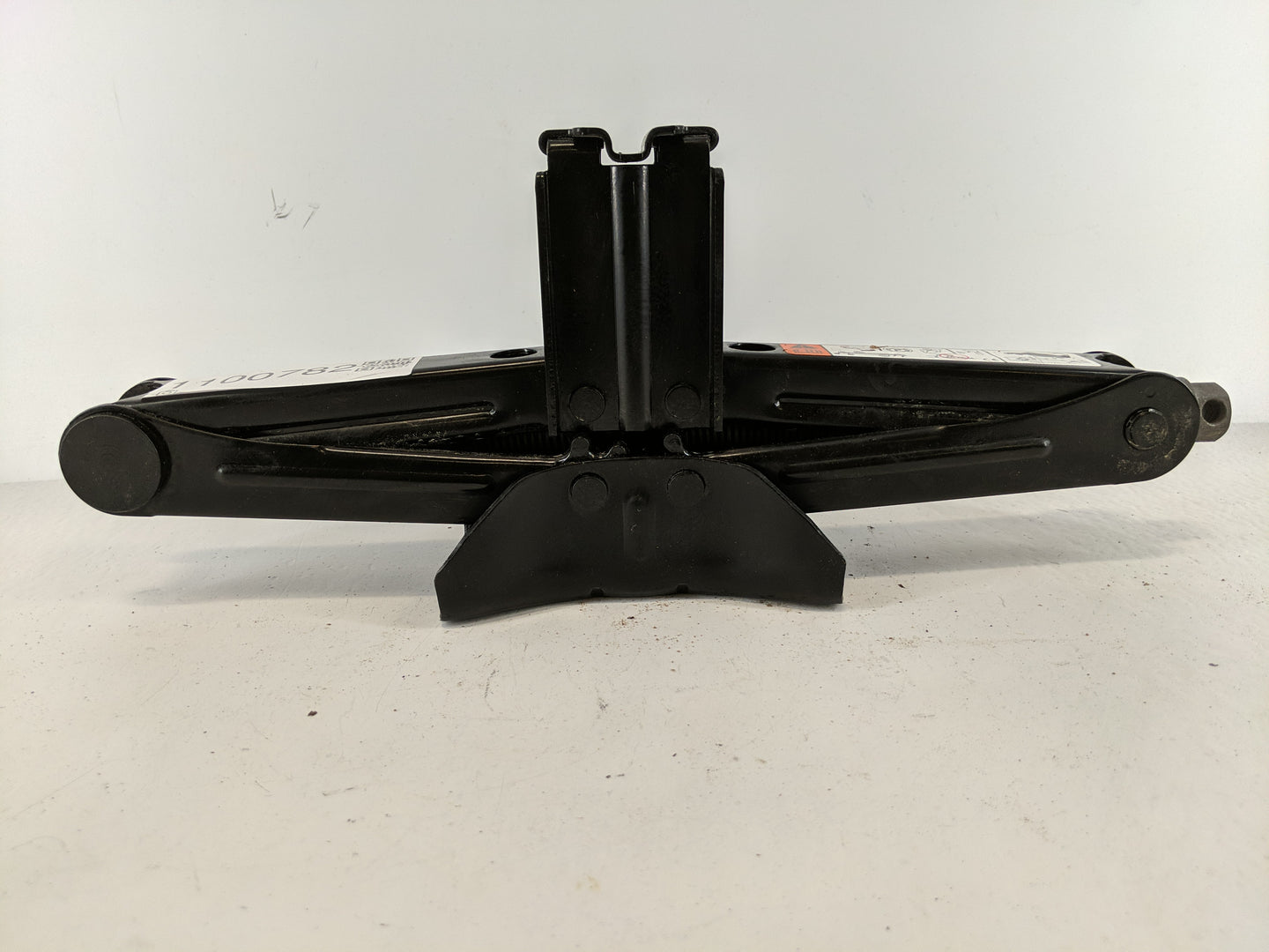 2016 Ford Escape Spare Scissor Car Jack - Oemusedautoparts1.com