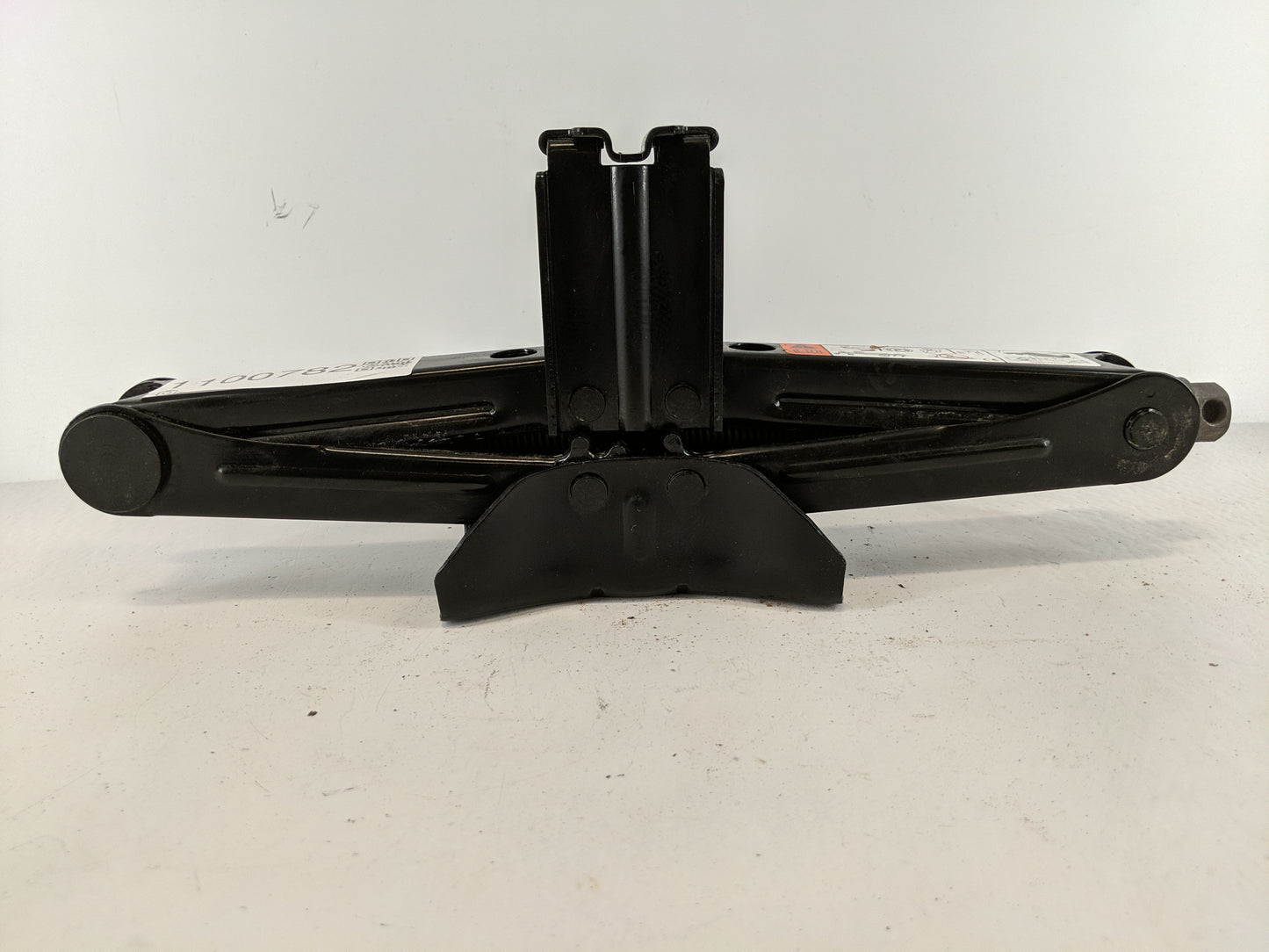 2016 Ford Escape Spare Scissor Car Jack - Oemusedautoparts1.com