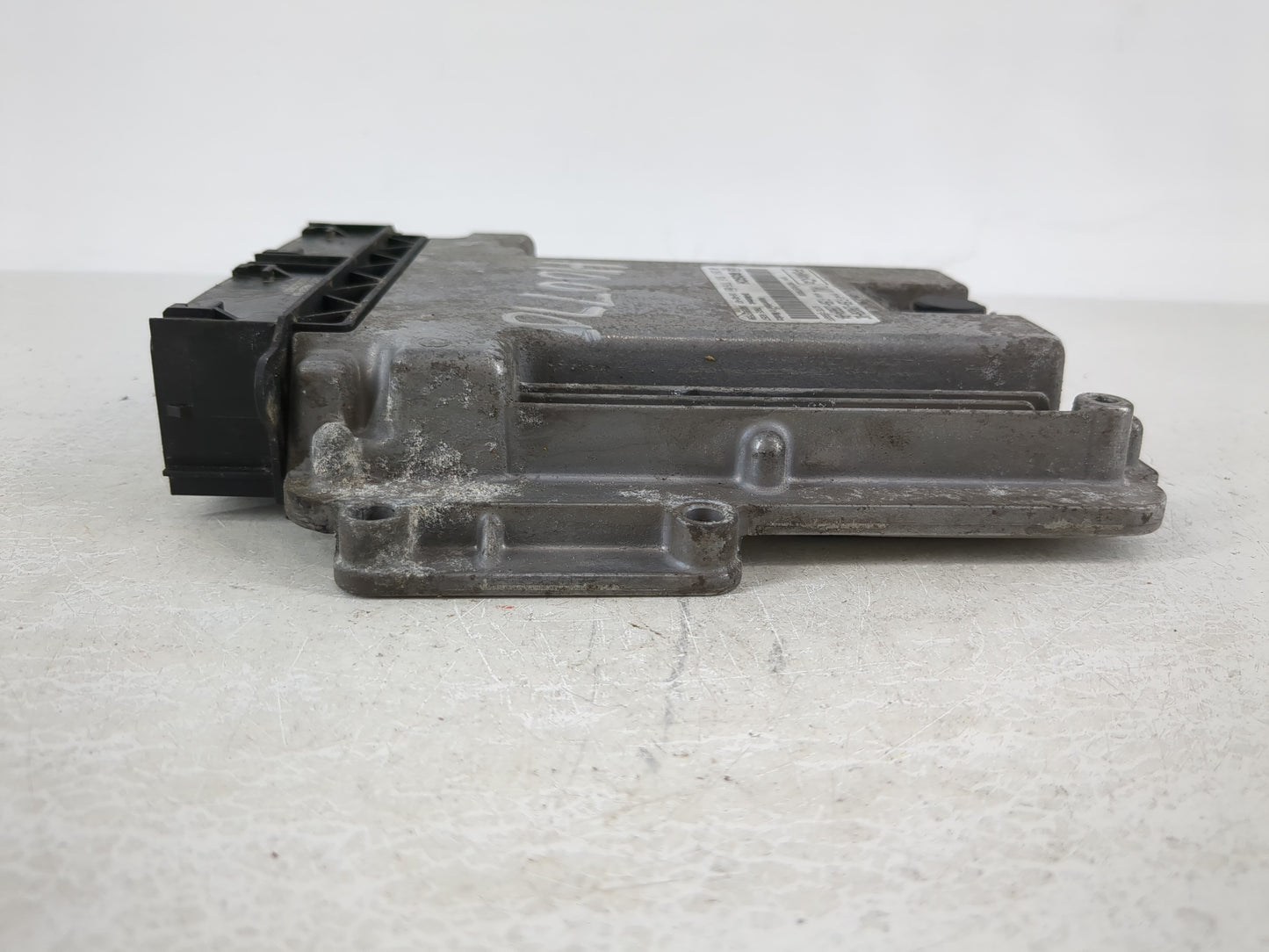 2015-2016 Ford Escape PCM Engine Control Computer ECU ECM PCU OEM P/N:FJ5A-12B684-BA FJ5A-12A650-UC Fits Fits 2015 2016 OEM 
