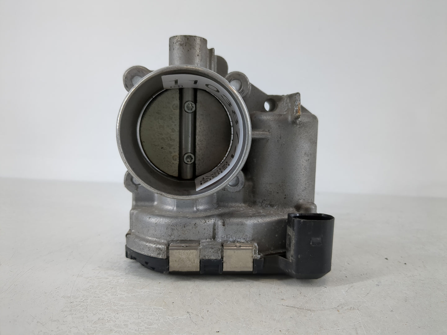 2013-2016 Ford Escape Throttle Body P/N:7S7G-9F991-CA Fits Fits 2013 2014 2015 2016 2017 2018 2019 OEM Used Auto Parts - Oem