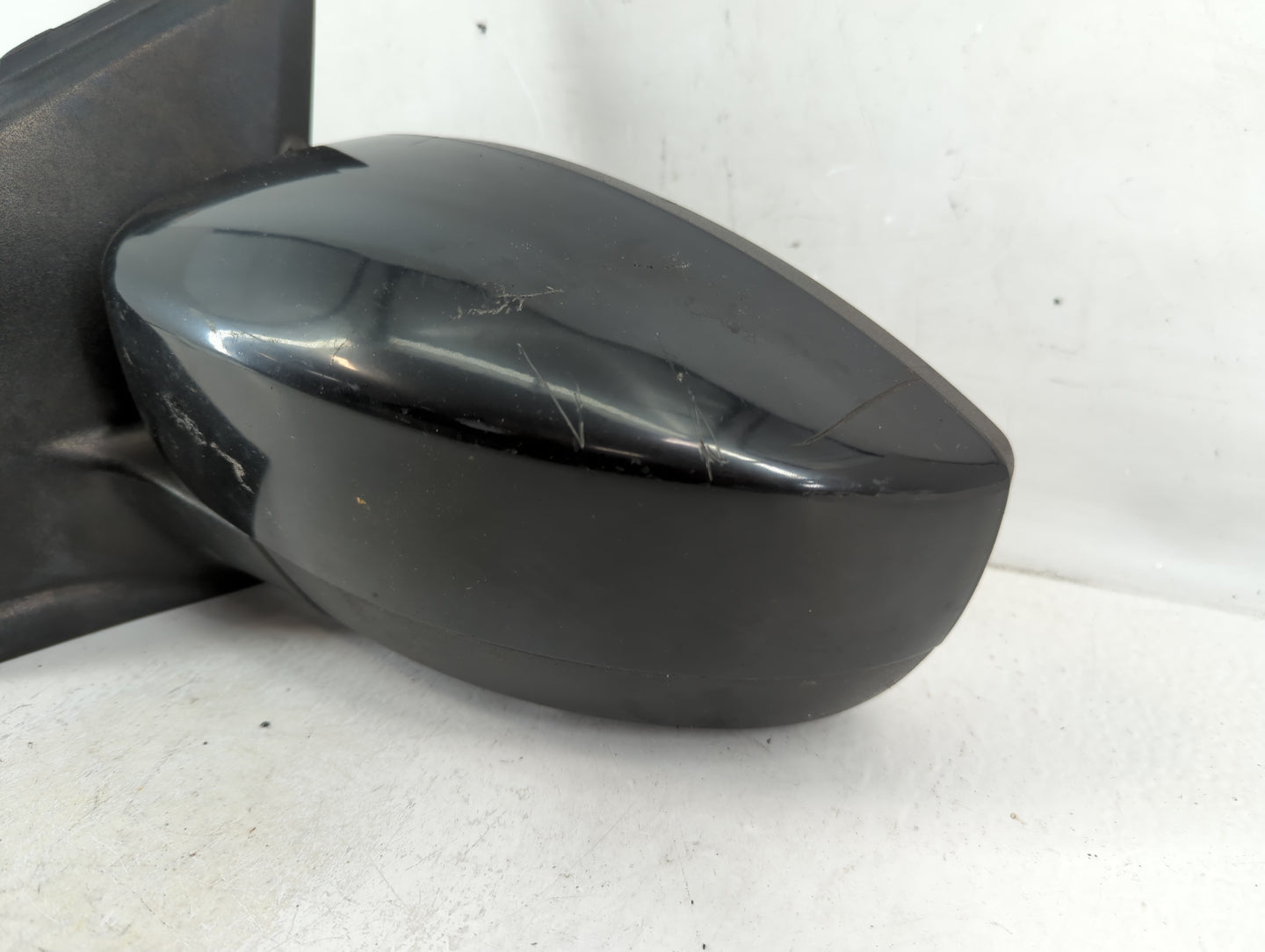 2013-2016 Ford Escape Driver Side View Mirror - Left Door Mirror OEM Used - Oemusedautoparts1.com