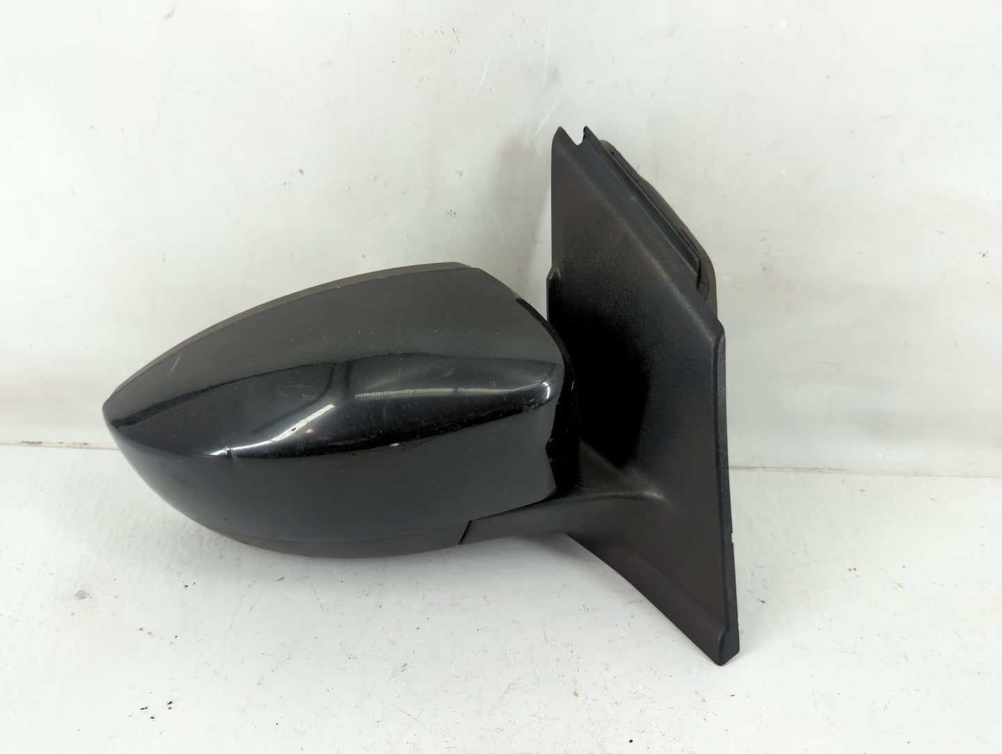2013-2016 Ford Escape Passenger Side View Mirror - Right Door Mirror OEM Used - Oemusedautoparts1.com