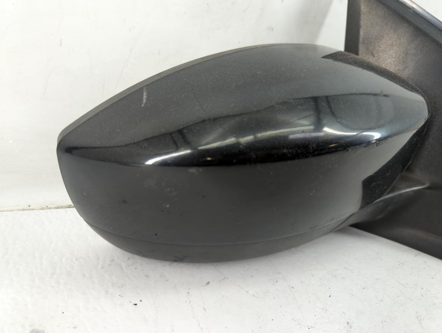 2013-2016 Ford Escape Passenger Side View Mirror - Right Door Mirror OEM Used - Oemusedautoparts1.com