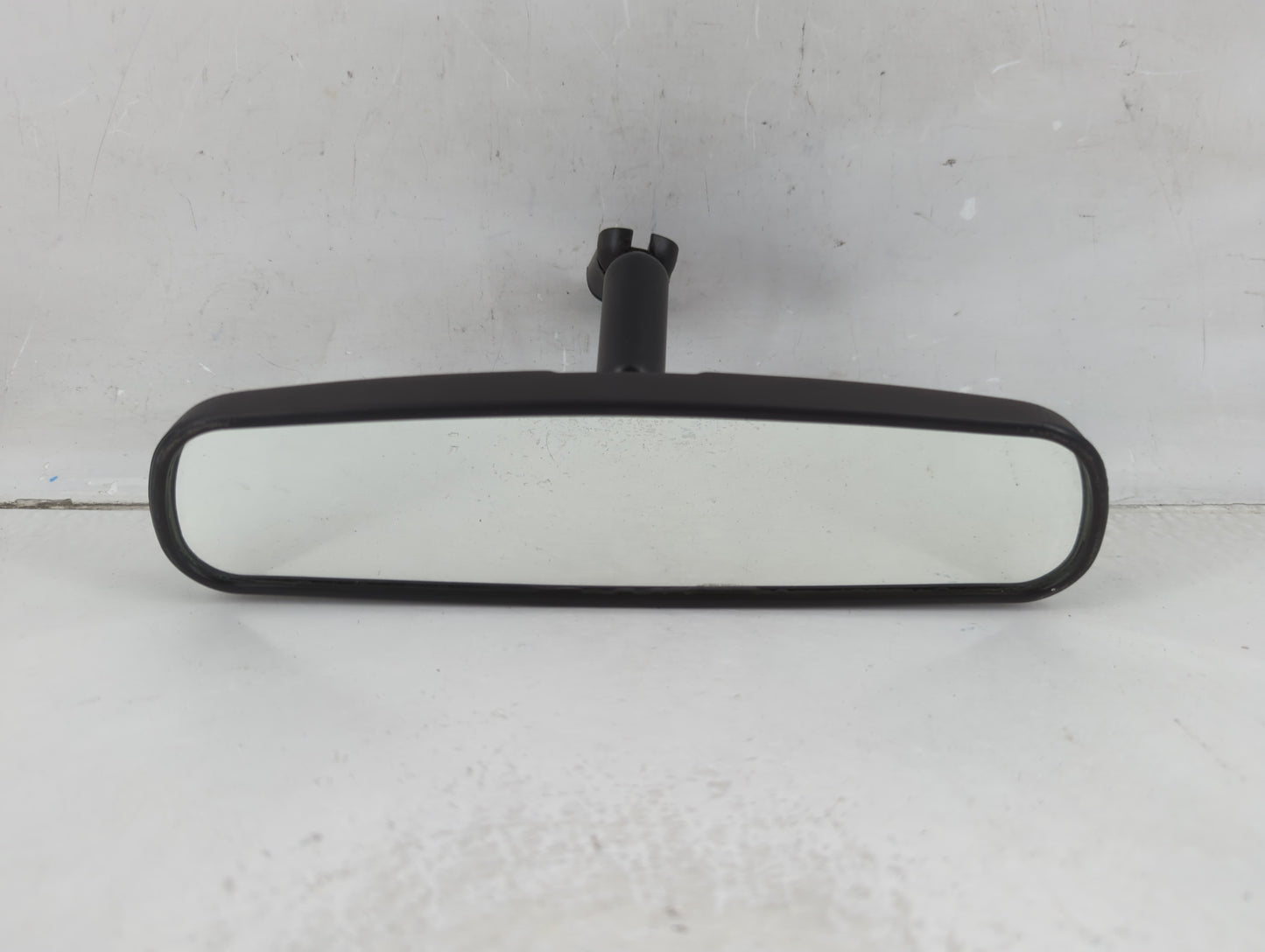 2001-2016 Ford Escape Interior Rear View Mirror Replacement OEM P/N:E8011681 Fits OEM Used Auto Parts - Oemusedautoparts1.co