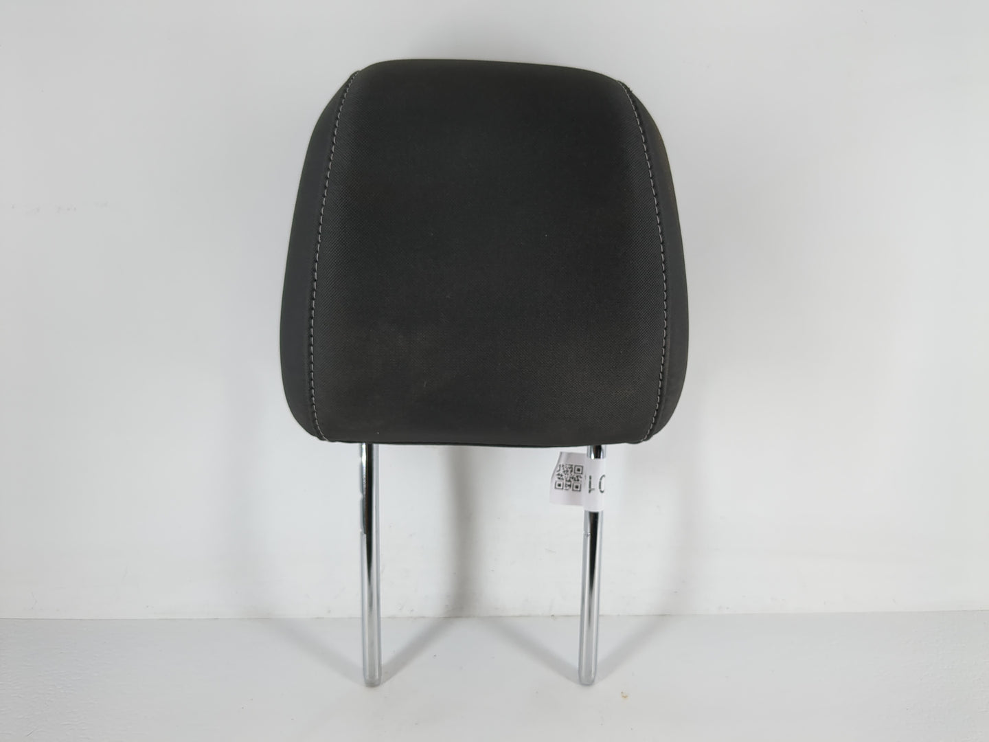 2016-2019 Ford Escape Headrest Head Rest Front Driver Passenger Seat - Oemusedautoparts1.com