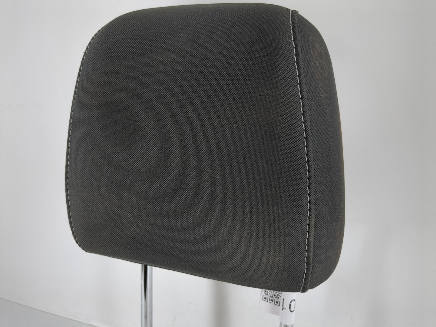 2016-2019 Ford Escape Headrest Head Rest Front Driver Passenger Seat - Oemusedautoparts1.com