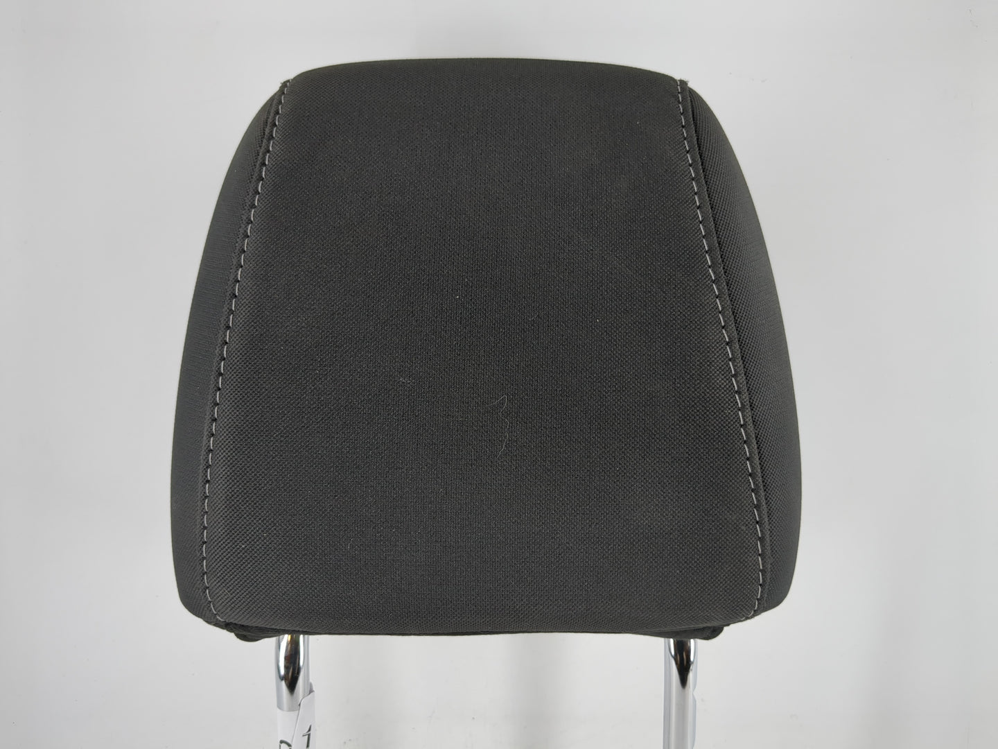 2016-2019 Ford Escape Headrest Head Rest Front Driver Passenger Seat Fits Fits 2016 2017 2018 2019 OEM Used Auto Parts - Oem