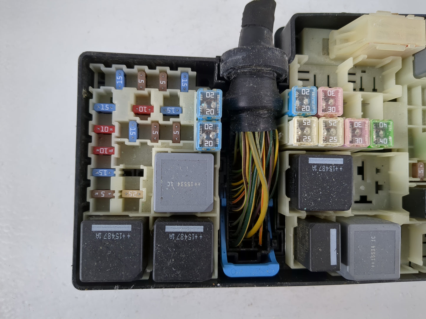 2013-2016 Ford Escape Fusebox Fuse Box Panel Relay Module P/N:E02345500 AV6T-14A067-AD Fits Fits 2013 2014 2015 2016 OEM Use