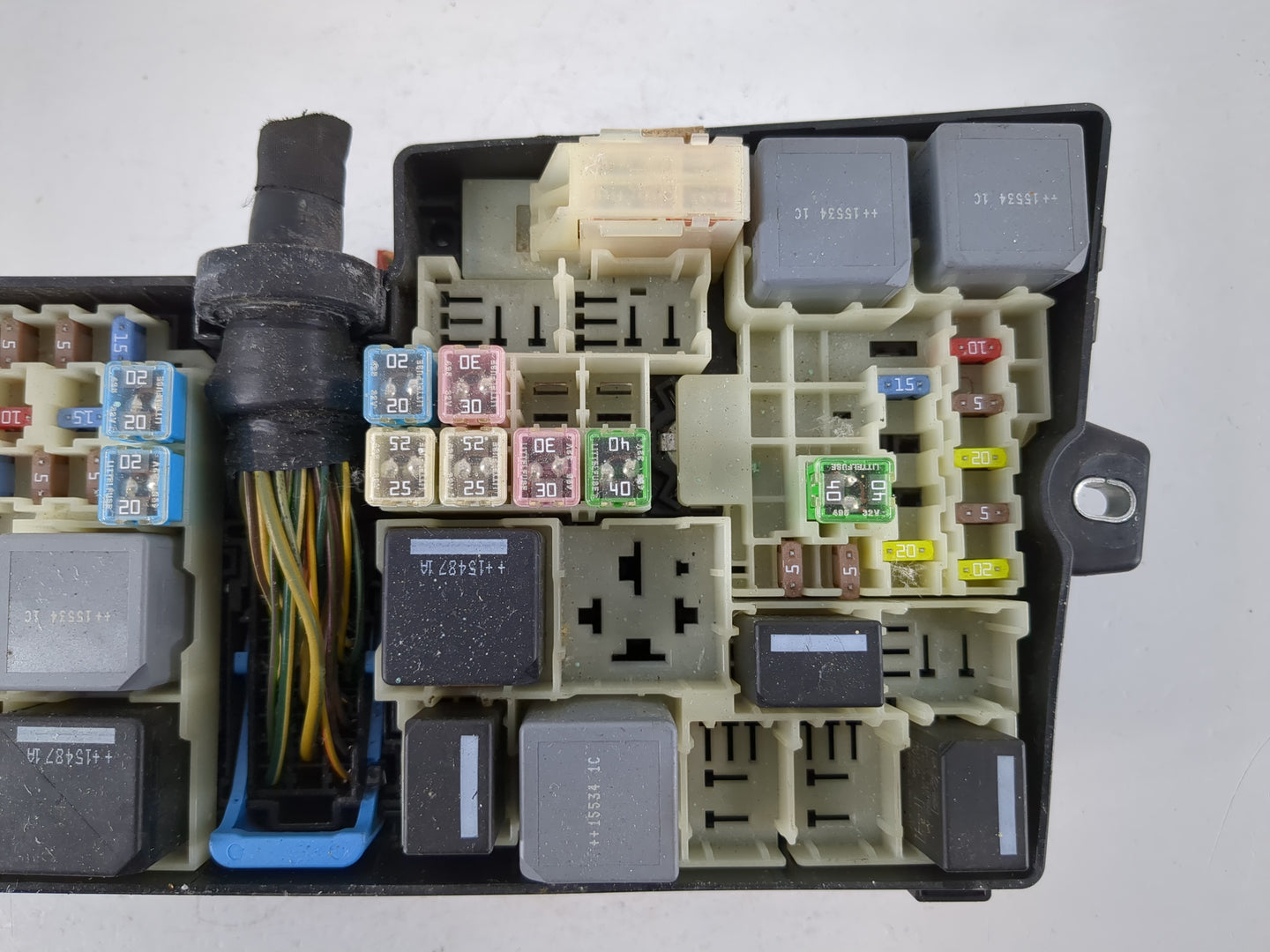 2013-2016 Ford Escape Fusebox Fuse Box Panel Relay Module P/N:E02345500 AV6T-14A067-AD Fits Fits 2013 2014 2015 2016 OEM Use
