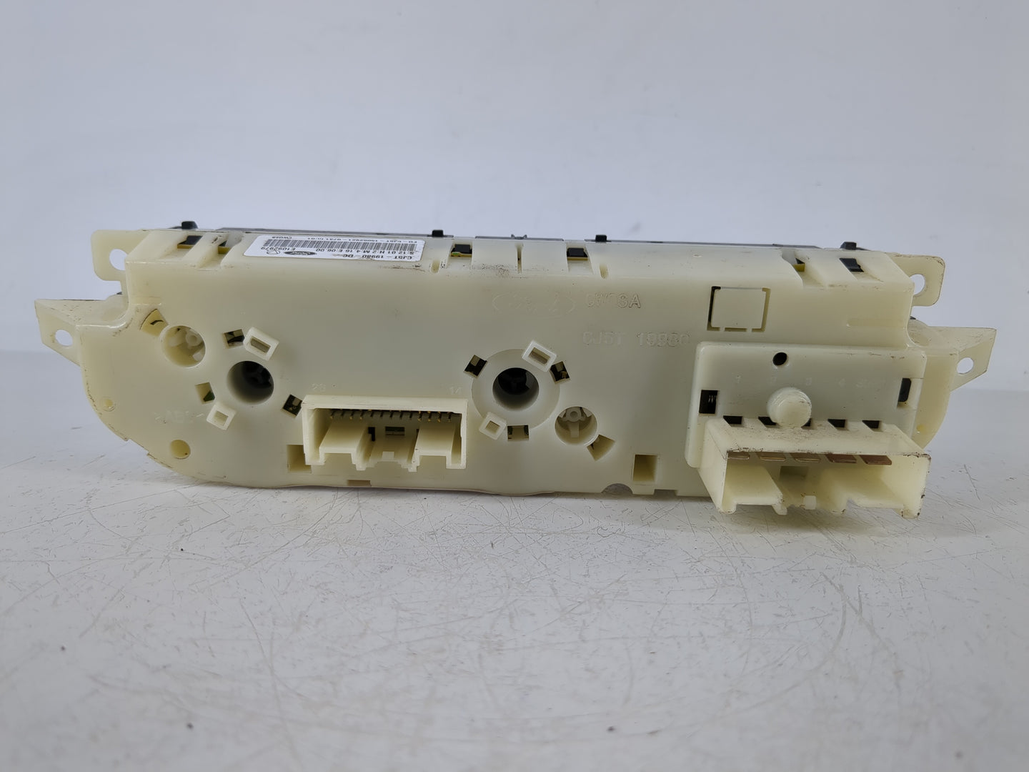2013-2016 Ford Escape Climate Control Module Temperature AC/Heater Replacement P/N:CJ5T-19980-DC Fits Fits 2013 2014 2015 20
