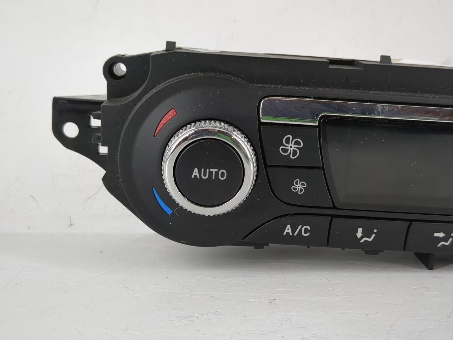 2015-2016 Ford Escape Climate Control Module Temperature AC/Heater Replacement P/N:CJ5T-18C612-BE Fits Fits 2015 2016 OEM Us