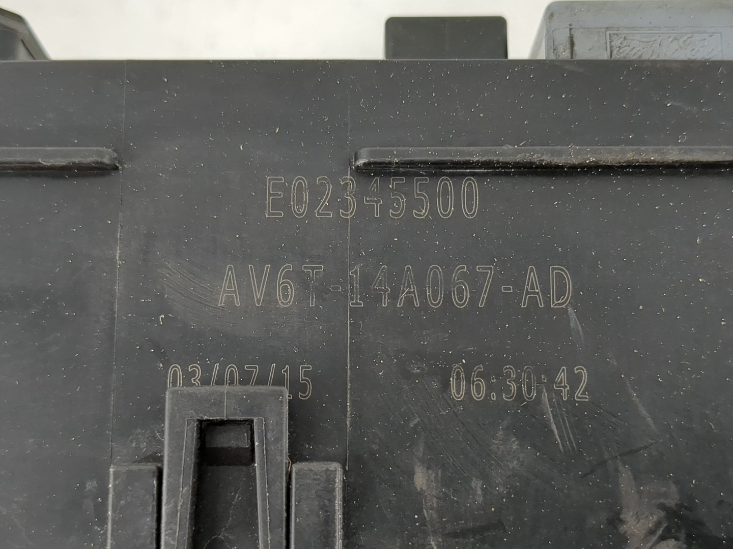 2013-2016 Ford Escape Fusebox Fuse Box Panel Relay Module P/N:AV6T-14A067-AD E02345500 Fits Fits 2013 2014 2015 2016 OEM Use