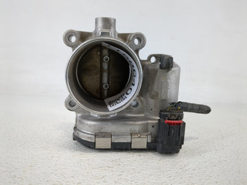 2013-2016 Ford Escape Throttle Body P/N:DS7E-9F991-BB Fits Fits 2012 2013 2014 2015 2016 2017 OEM Used Auto Parts - Oemuseda
