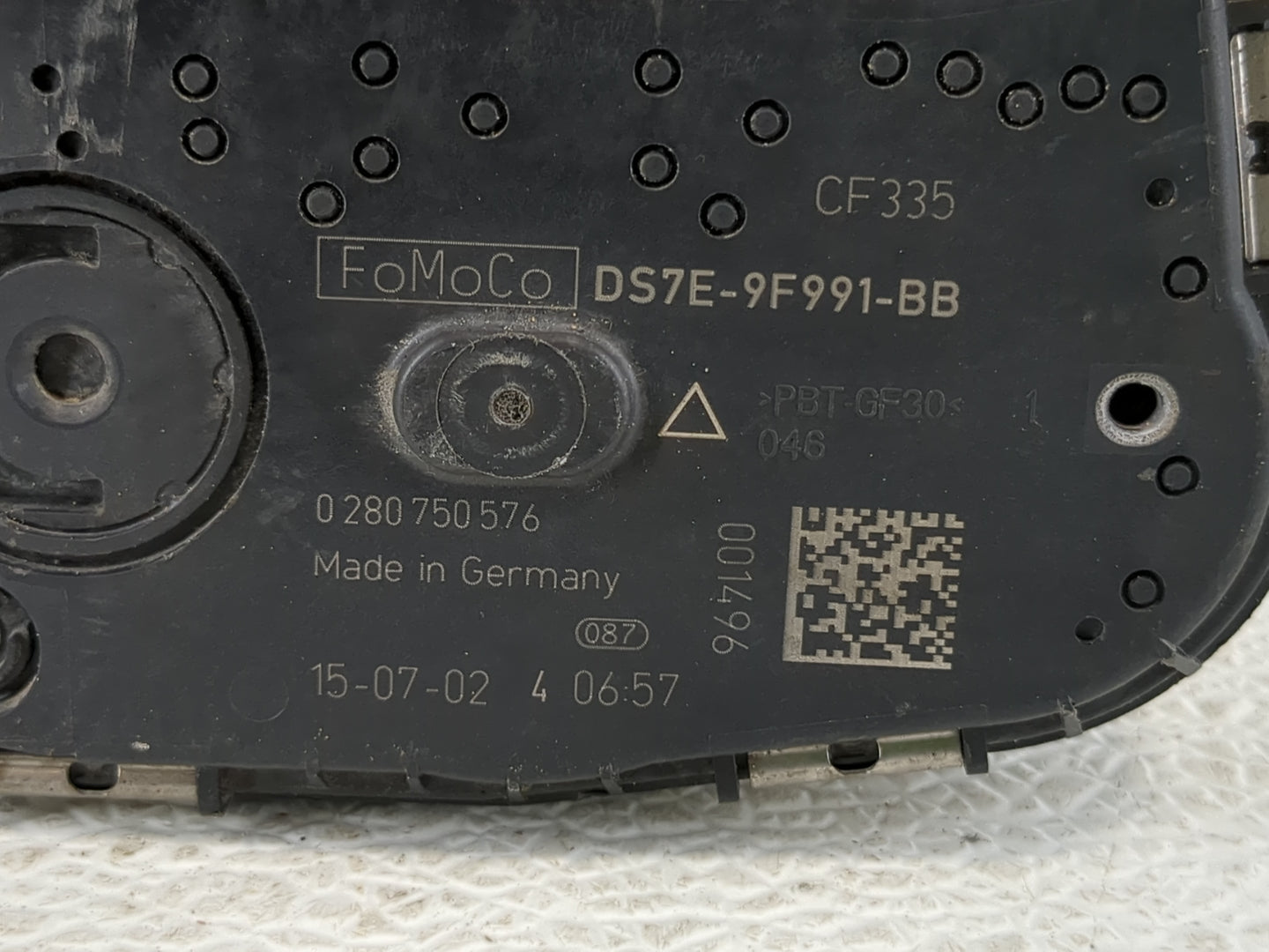 2013-2016 Ford Escape Throttle Body P/N:DS7E-9F991-BB Fits Fits 2012 2013 2014 2015 2016 2017 OEM Used Auto Parts - Oemuseda