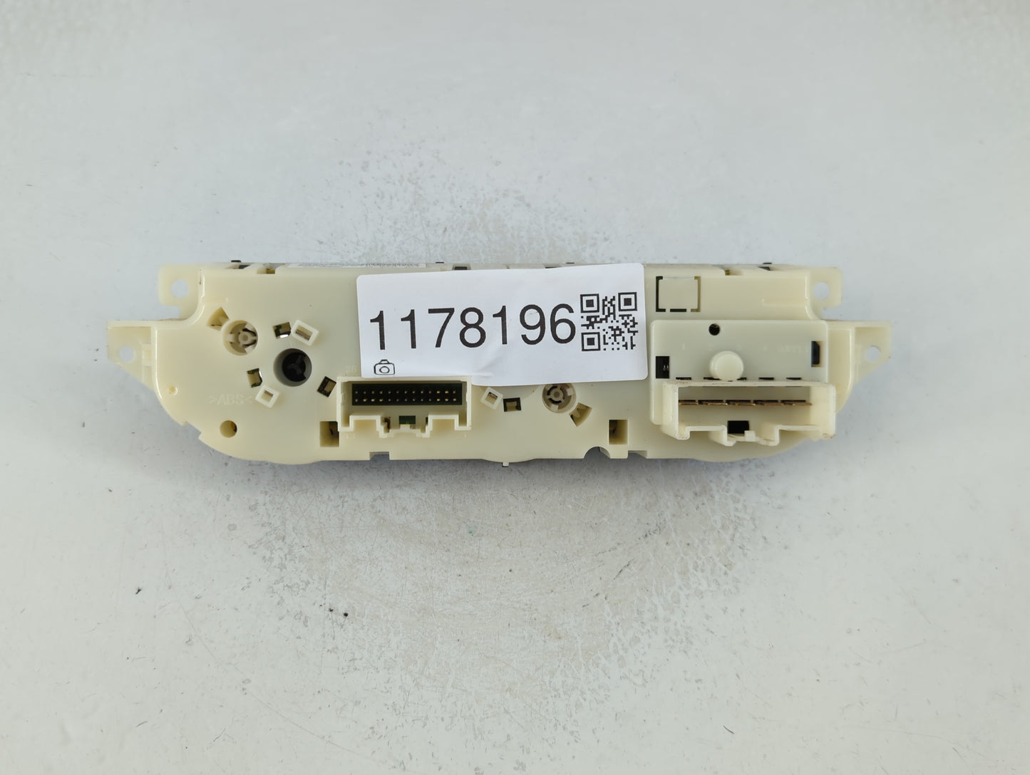 2013-2016 Ford Escape Climate Control Module Temperature AC/Heater Replacement P/N:CJ5T-19980-DC Fits Fits 2013 2014 2015 20