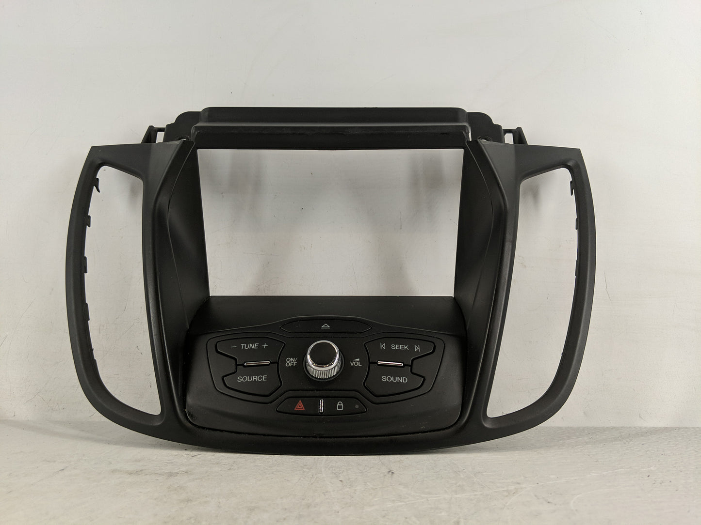 2013-2016 Ford Escape Radio AM FM Cd Player Receiver Replacement P/N:CJ54 18835 EE3 Fits Fits 2013 2014 2015 2016 OEM Used A