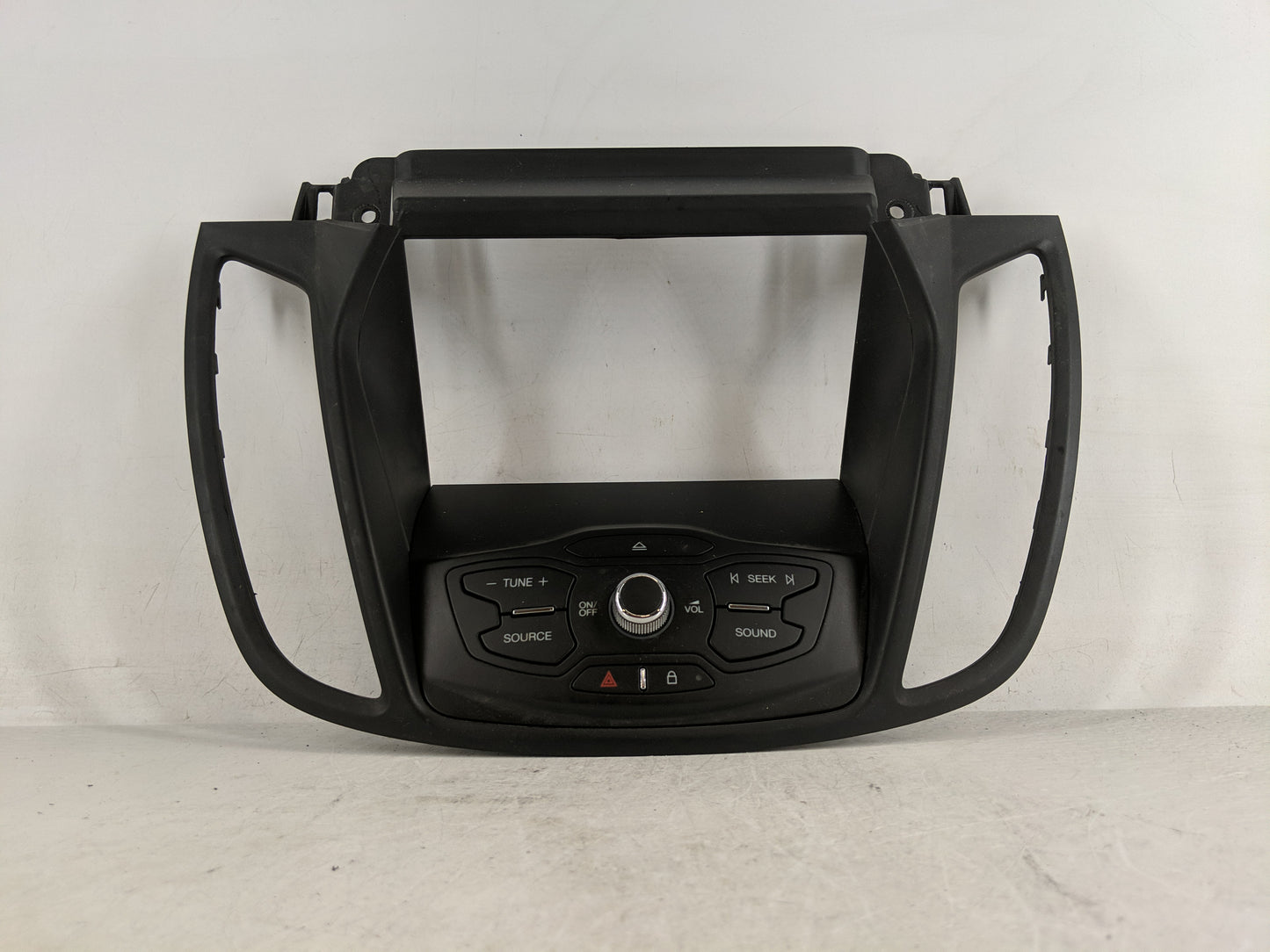 2013-2016 Ford Escape Radio AM FM Cd Player Receiver Replacement P/N:CJ54 18835 EE3 Fits Fits 2013 2014 2015 2016 OEM Used A