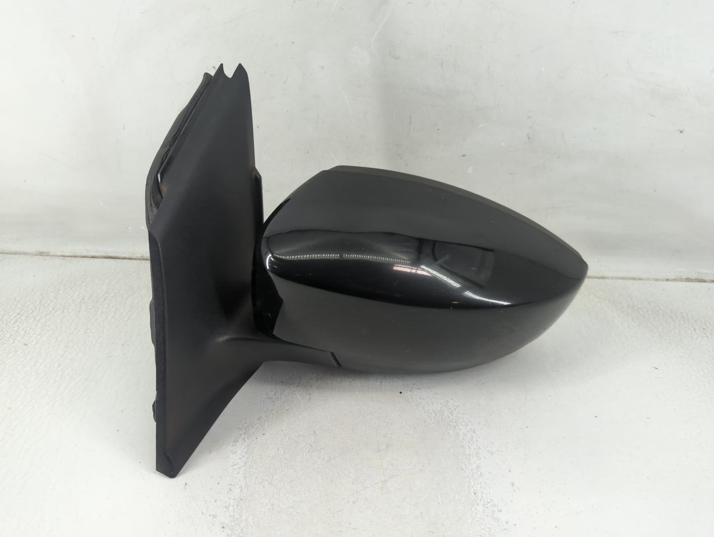 2013-2016 Ford Escape Driver Side View Mirror - Left Door Mirror OEM Used - Oemusedautoparts1.com