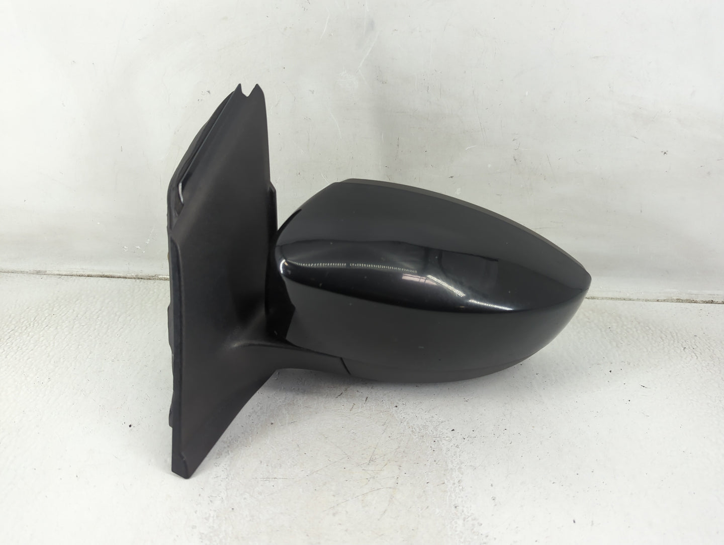 2013-2016 Ford Escape Driver Side View Mirror - Left Door Mirror OEM Used - Oemusedautoparts1.com