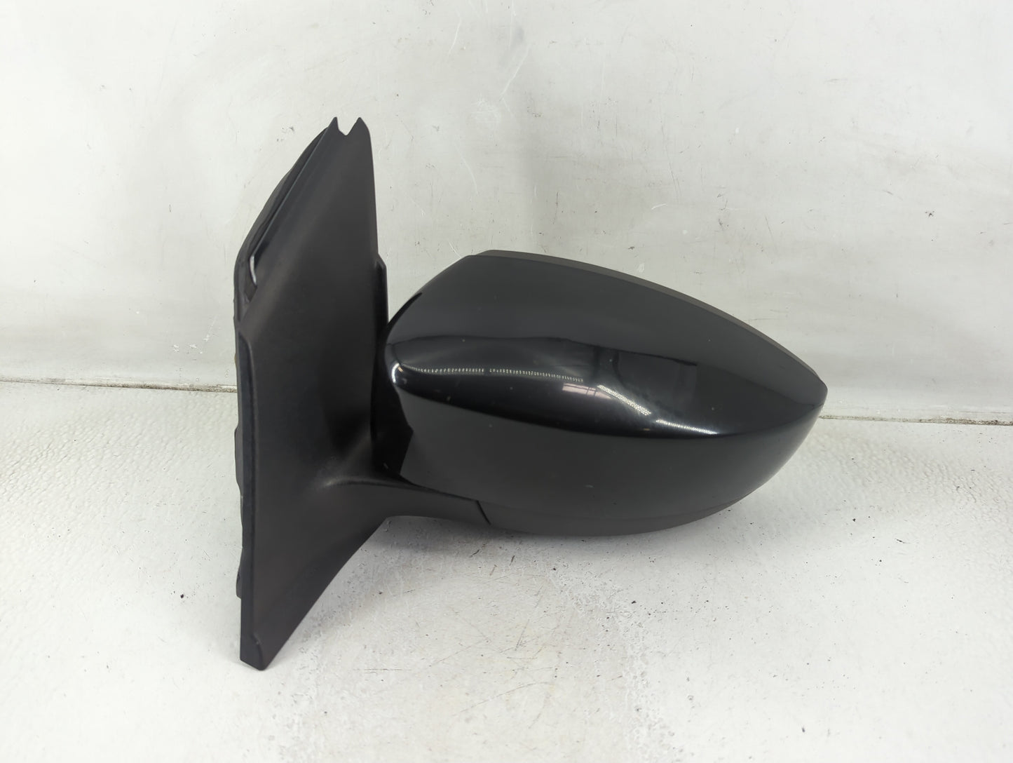 2013-2016 Ford Escape Driver Side View Mirror - Left Door Mirror OEM Used - Oemusedautoparts1.com