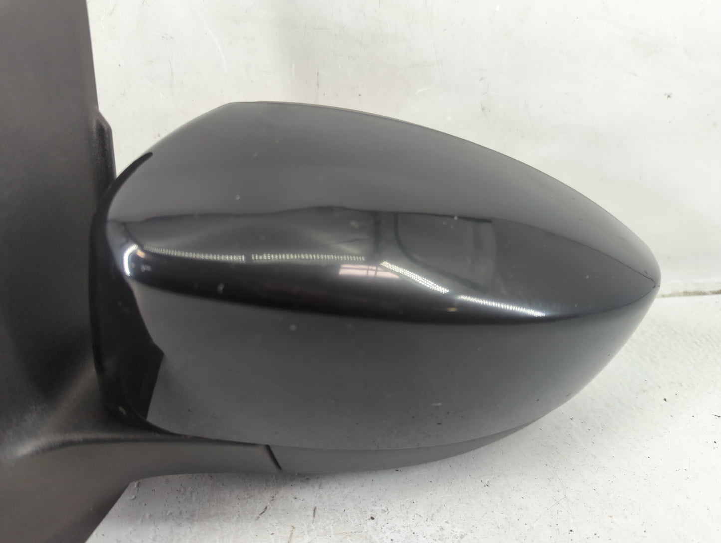2013-2016 Ford Escape Driver Side View Mirror - Left Door Mirror OEM Used - Oemusedautoparts1.com