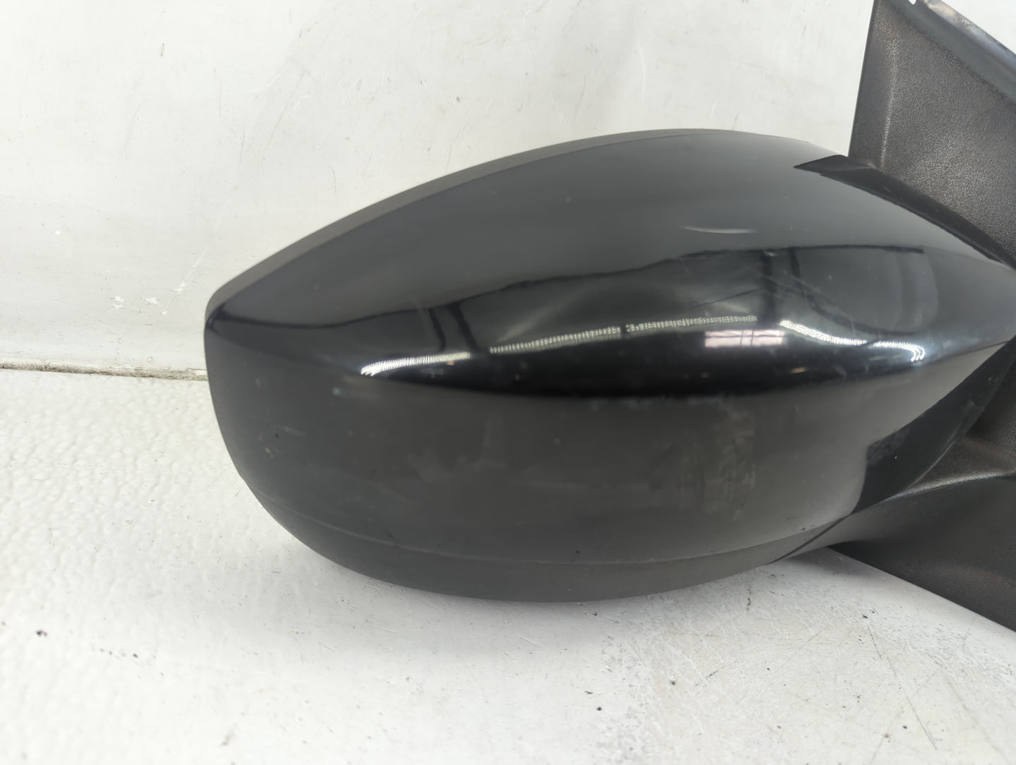 2013-2016 Ford Escape Passenger Side View Mirror - Right Door Mirror OEM Used - Oemusedautoparts1.com