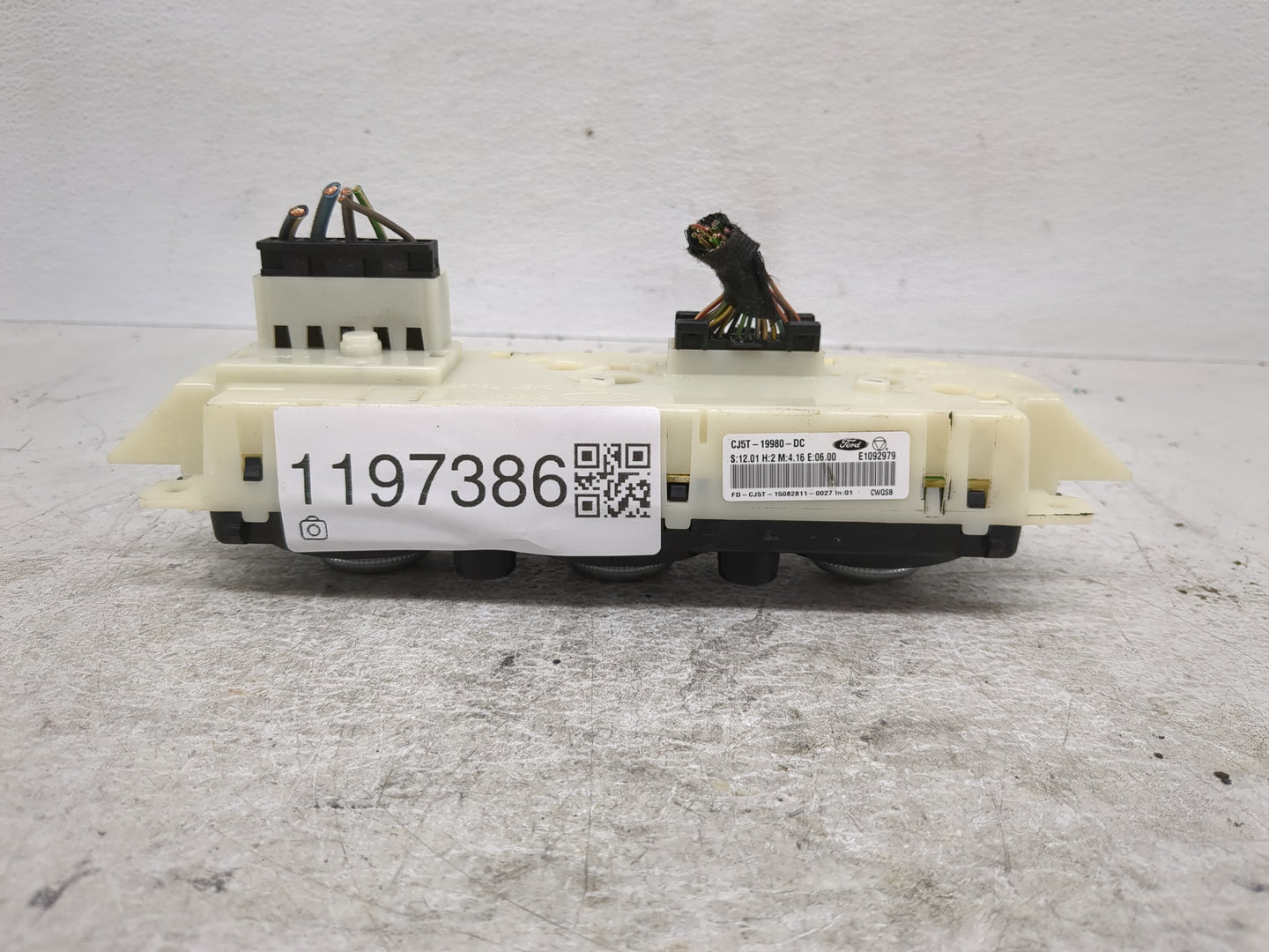2013-2016 Ford Escape Climate Control Module Temperature AC/Heater Replacement P/N:CJ5T-19980-DC Fits Fits 2013 2014 2015 20