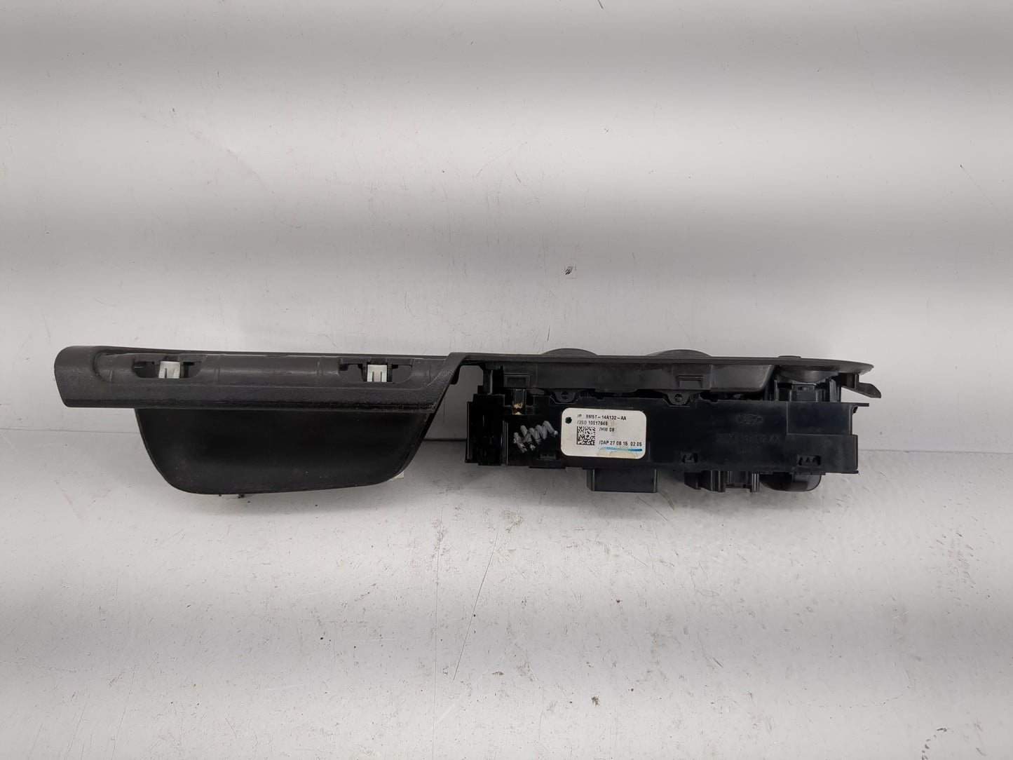 2013-2016 Ford Escape Master Power Window Switch Replacement Driver Side Left P/N:BM5T-14A132-AA Fits OEM Used Auto Parts - 