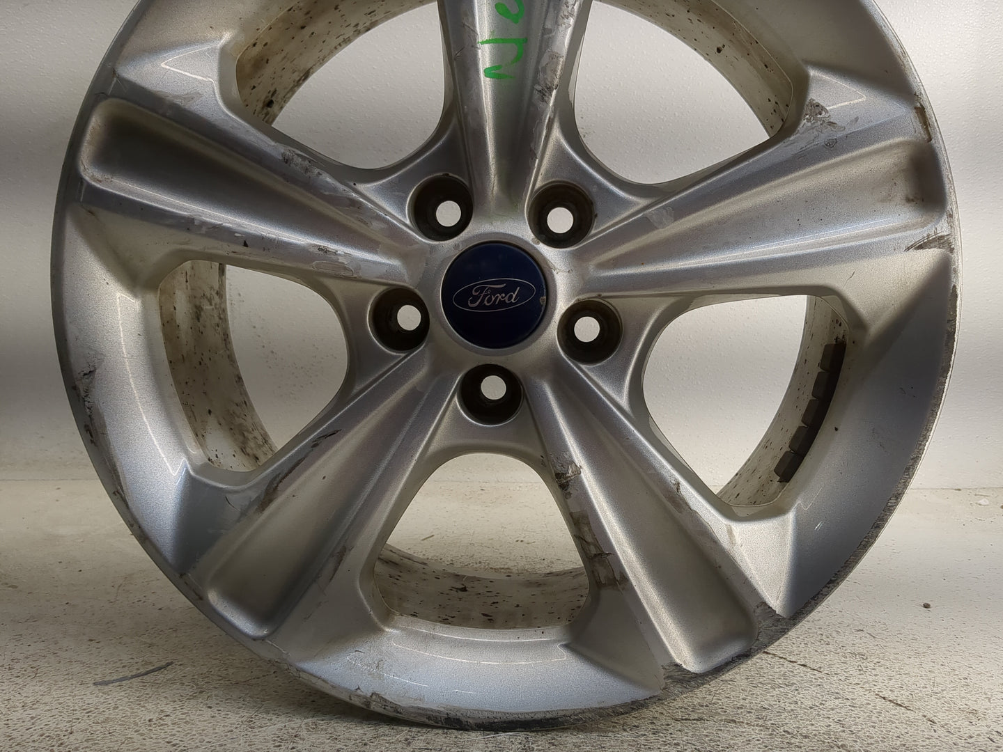2013-2016 Ford Escape Oem Wheel Rim 1233551 - Oemusedautoparts1.com
