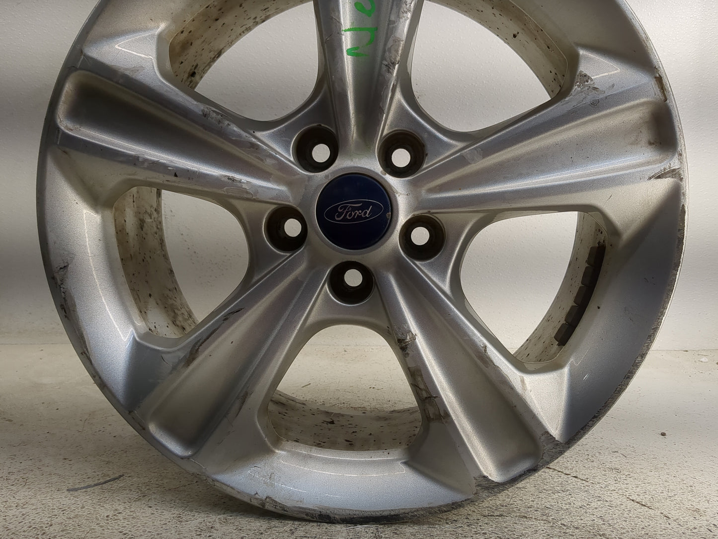 2013-2016 Ford Escape Oem Wheel Rim 1233551 - Oemusedautoparts1.com