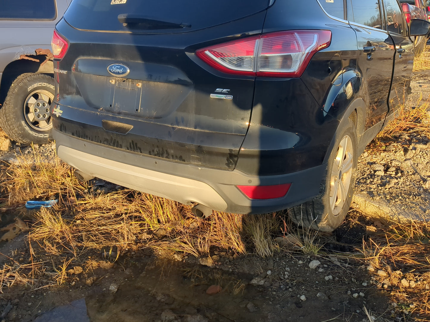 2013-2016 Ford Escape Rear Bumper Assembly Oem - Oemusedautoparts1.com