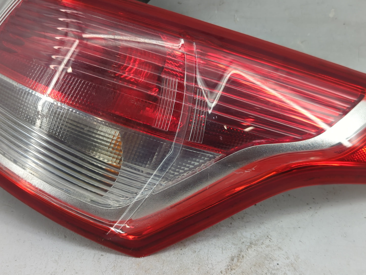 2013-2016 Ford Escape Tail Light Assembly Passenger Right OEM Fits Fits 2013 2014 2015 2016 OEM Used Auto Parts - Oemusedaut