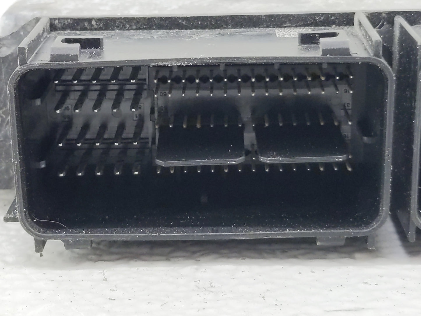 2015-2016 Ford Escape PCM Engine Control Computer ECU ECM PCU OEM P/N:GS7A-12A650-JD Fits Fits 2015 2016 OEM Used Auto Parts