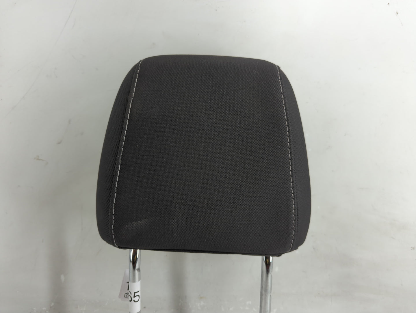 2016 Ford Escape Headrest Head Rest Front Driver Passenger Seat Fits OEM Used Auto Parts - Oemusedautoparts1.com