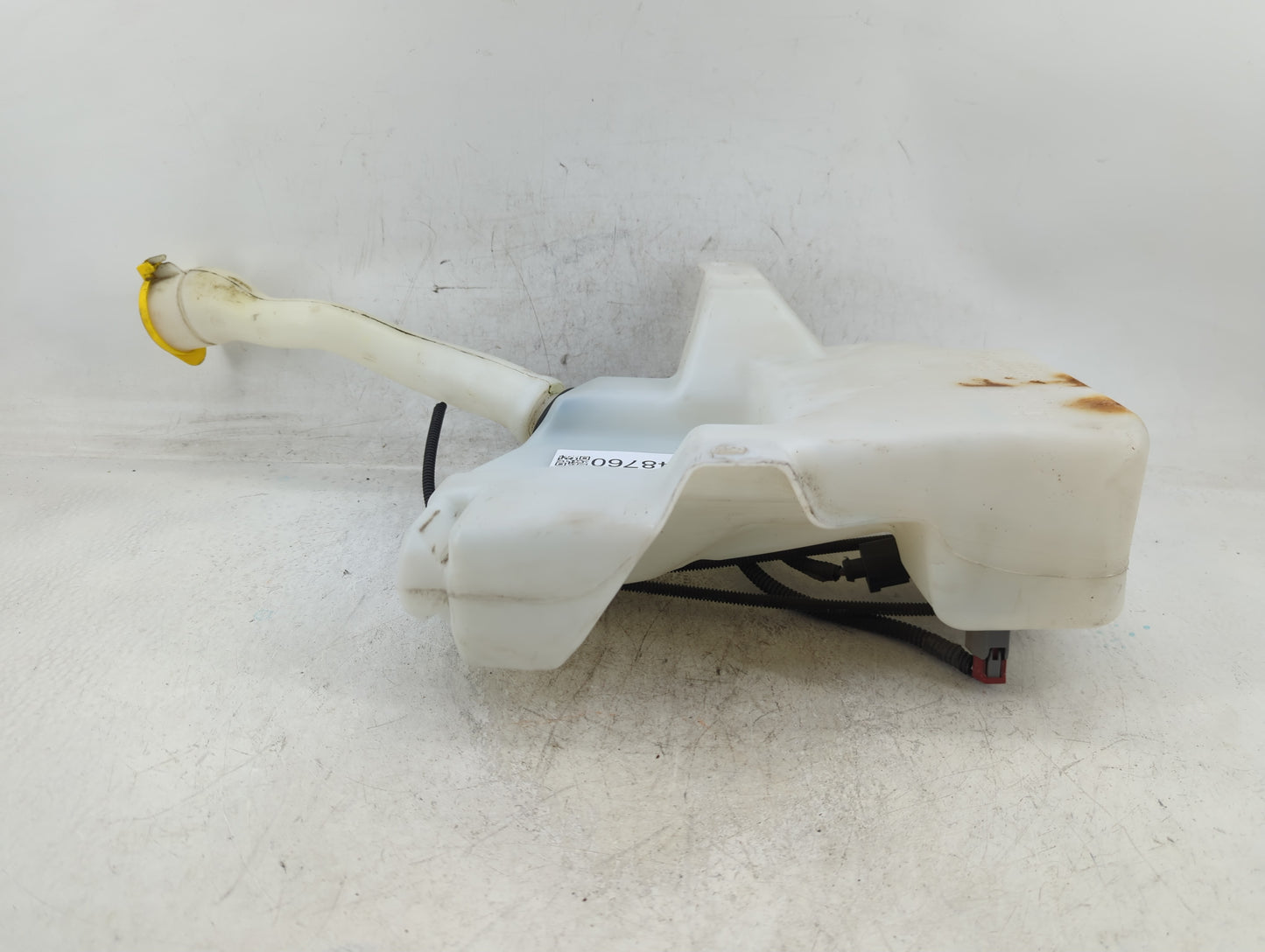 2015-2019 Ford Escape Windshield Washer Fluid Reservoir Bottle Oem - Oemusedautoparts1.com