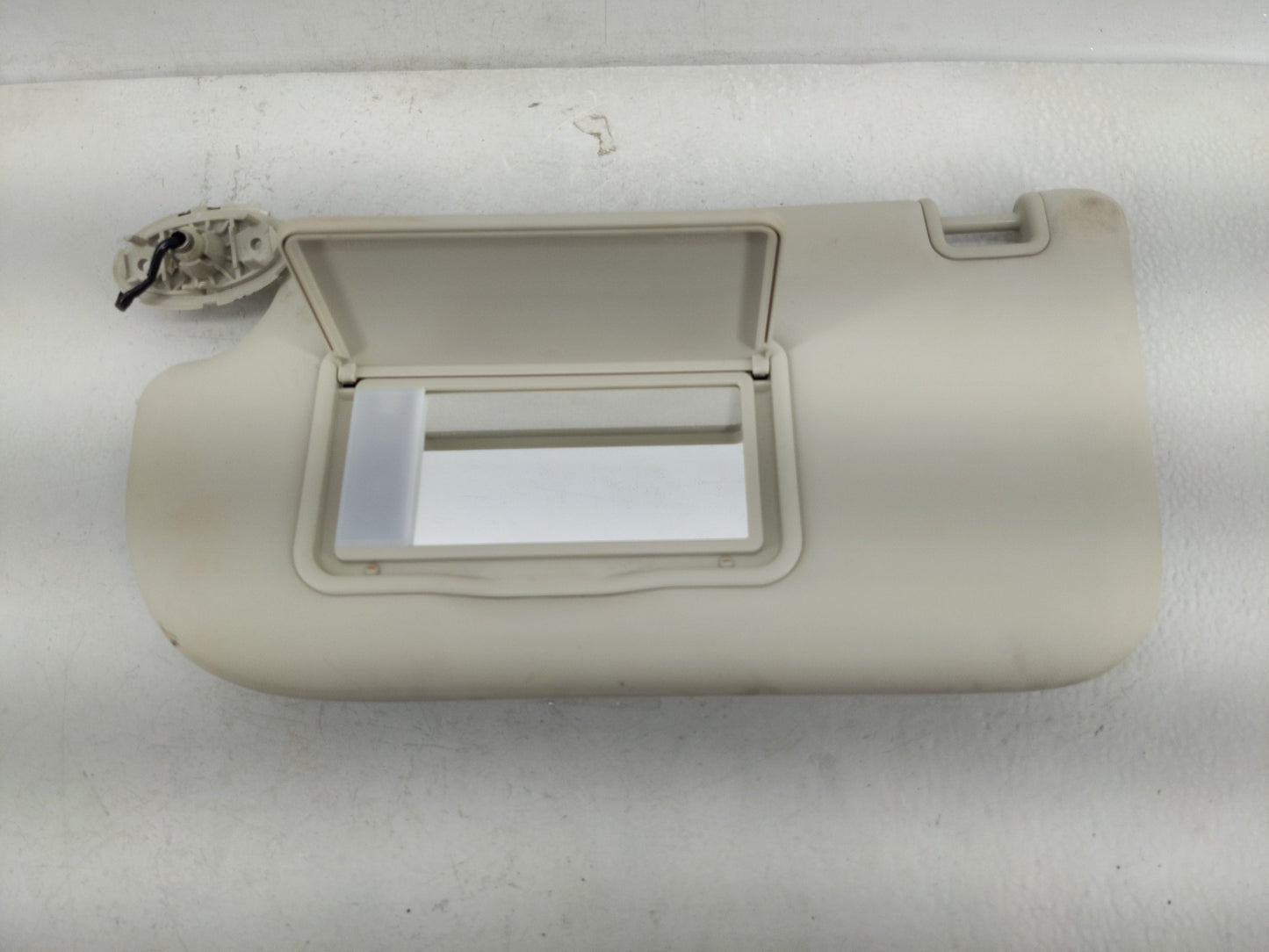 2013-2019 Ford Escape Sun Visor Shade Replacement Driver Left Mirror Fits Fits 2013 2014 2015 2016 2017 2018 2019 OEM Used A