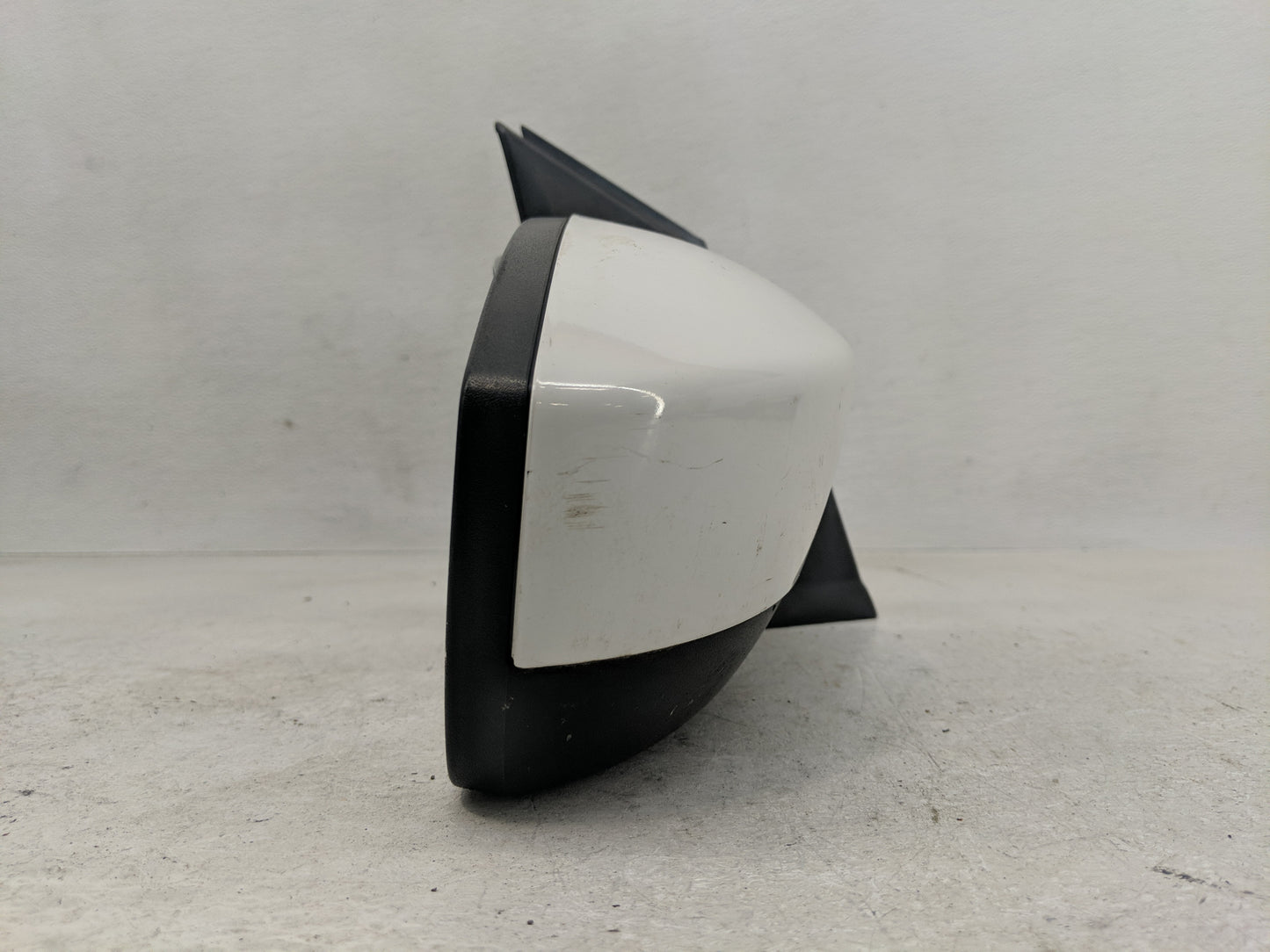 2013-2016 Ford Escape Passenger Side View Mirror - Right Door Mirror OEM Used - Oemusedautoparts1.com