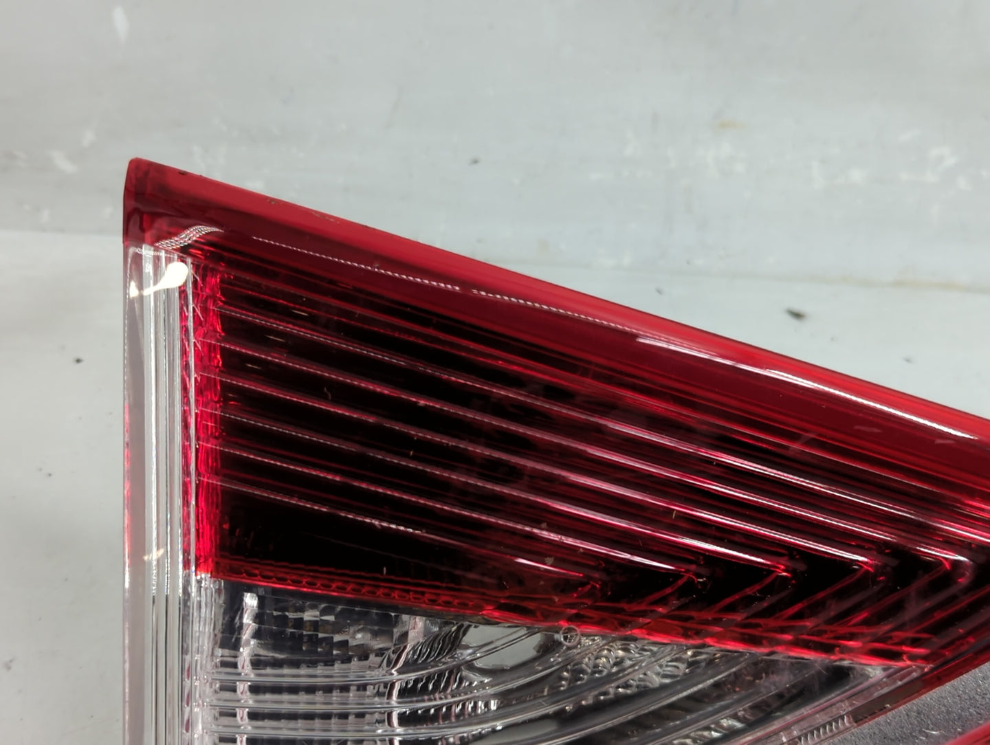 2013-2016 Ford Escape Tail Light Assembly Passenger Right OEM P/N:CJ54-13A60 Fits Fits 2013 2014 2015 2016 OEM Used Auto Par