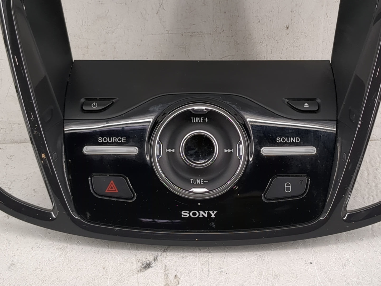 2013-2016 Ford Escape Radio Control Panel - Oemusedautoparts1.com