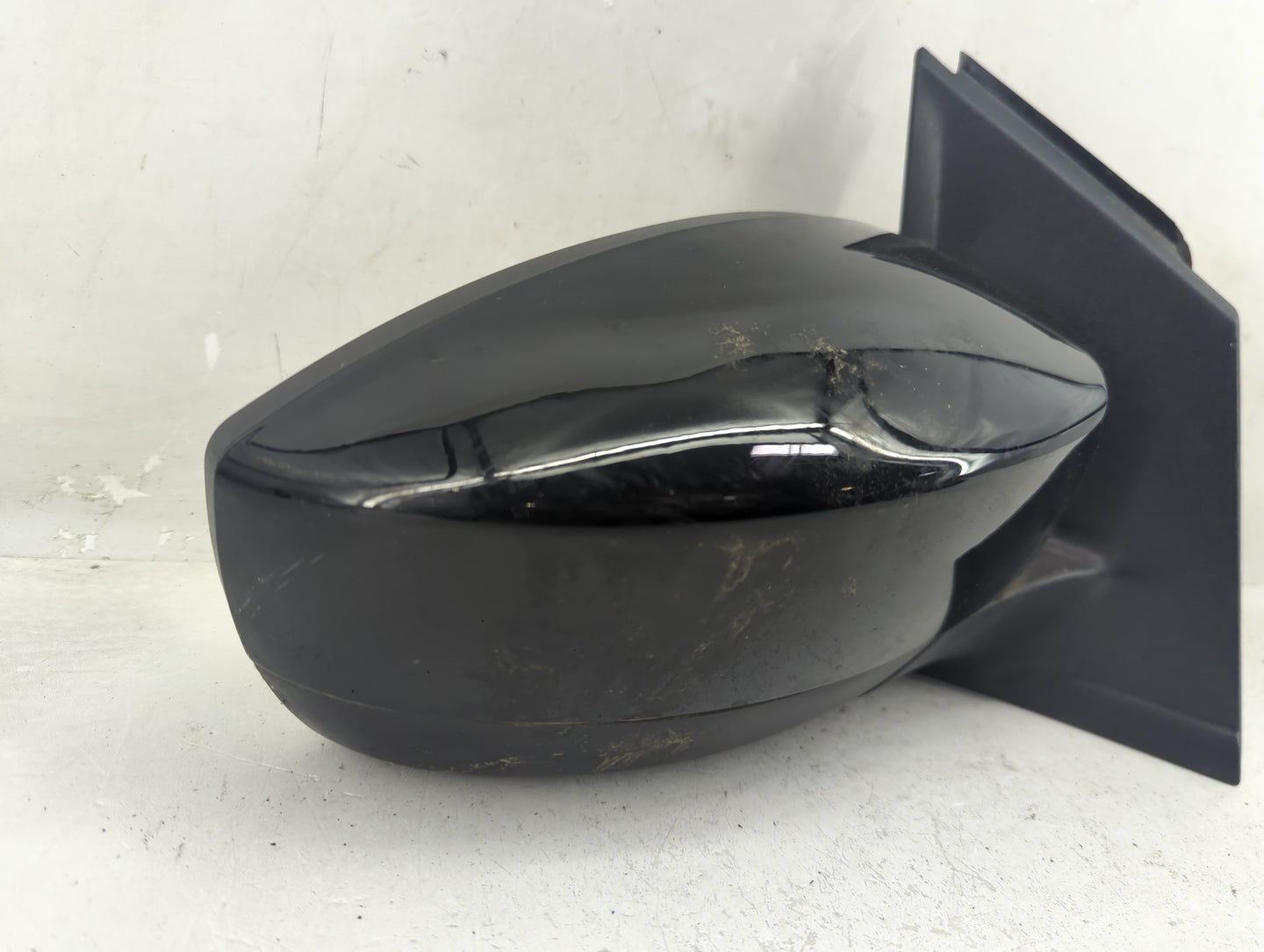 2013-2016 Ford Escape Passenger Side View Mirror - Right Door Mirror OEM Used - Oemusedautoparts1.com