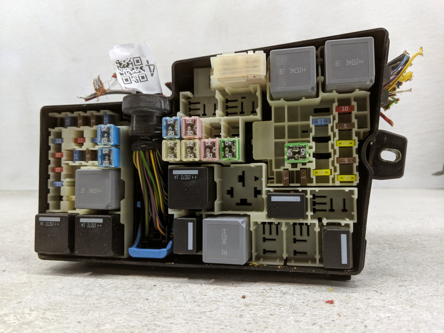 2013-2016 Ford Escape Fusebox Fuse Box Panel Relay Module Fits Fits 2013 2014 2015 2016 OEM Used Auto Parts - Oemusedautopar
