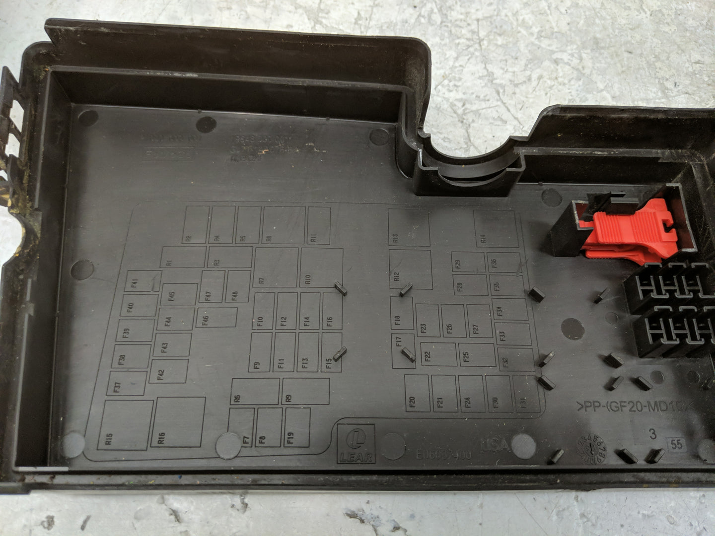 2013-2016 Ford Escape Fusebox Fuse Box Panel Relay Module Fits Fits 2013 2014 2015 2016 OEM Used Auto Parts - Oemusedautopar