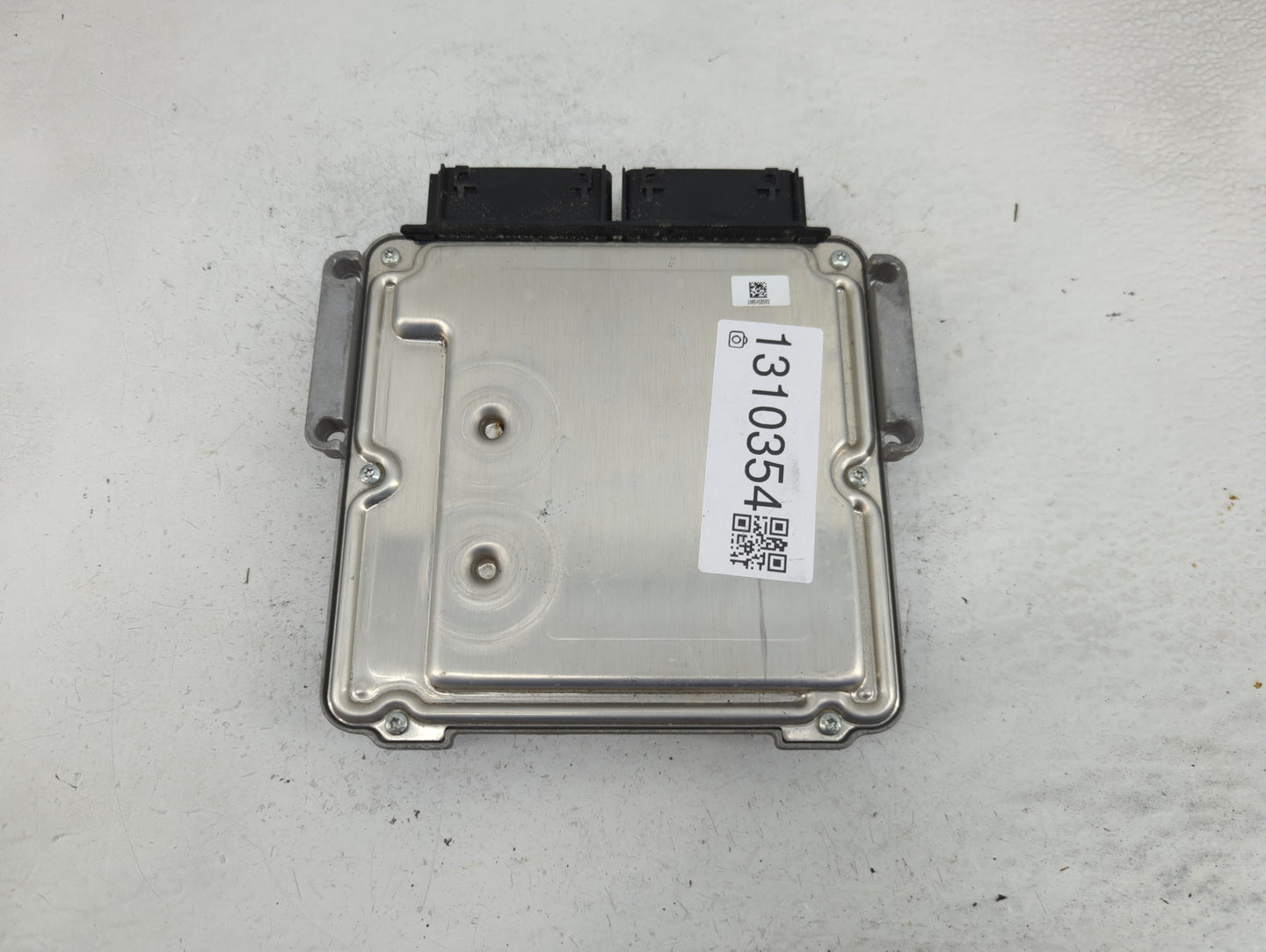 2015-2016 Ford Escape PCM Engine Control Computer ECU ECM PCU OEM P/N:FJ5A-129684-BA FJ5A-12A650-ED Fits Fits 2015 2016 OEM 