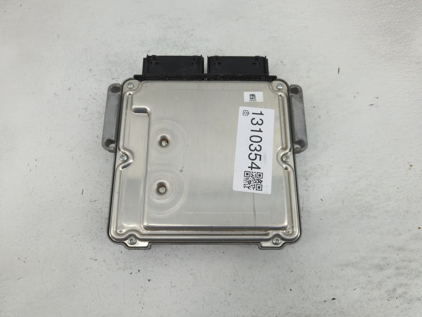 2015-2016 Ford Escape PCM Engine Control Computer ECU ECM PCU OEM P/N:FJ5A-129684-BA FJ5A-12A650-ED Fits Fits 2015 2016 OEM 