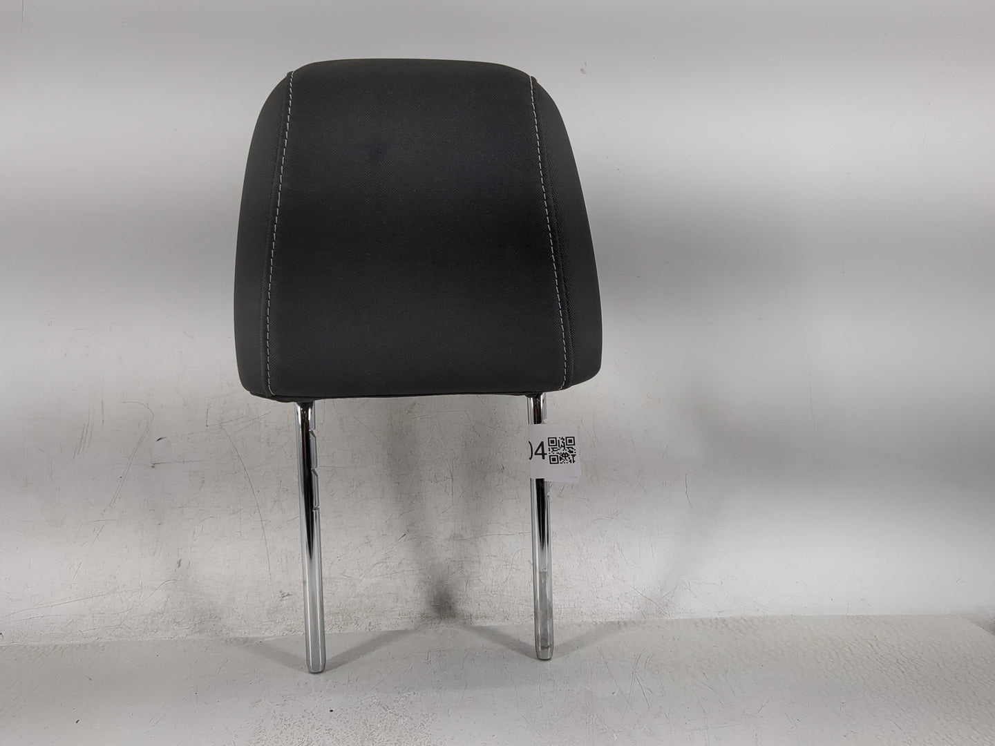 2016-2019 Ford Escape Headrest Head Rest Rear Seat Fits Fits 2016 2017 2018 2019 OEM Used Auto Parts - Oemusedautoparts1.com