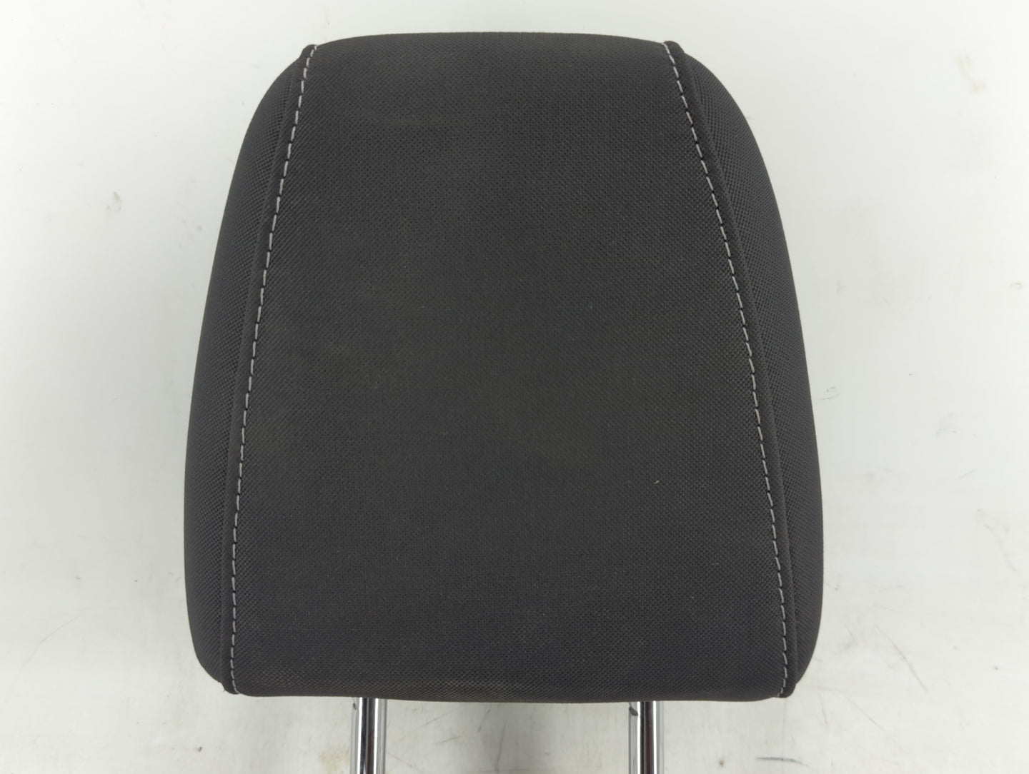 2016-2019 Ford Escape Headrest Head Rest Rear Seat Fits Fits 2016 2017 2018 2019 OEM Used Auto Parts - Oemusedautoparts1.com